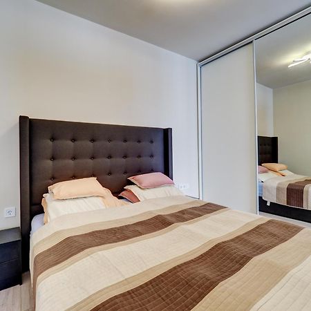 Hajnal Apartman Apartamento Szeged Quarto foto