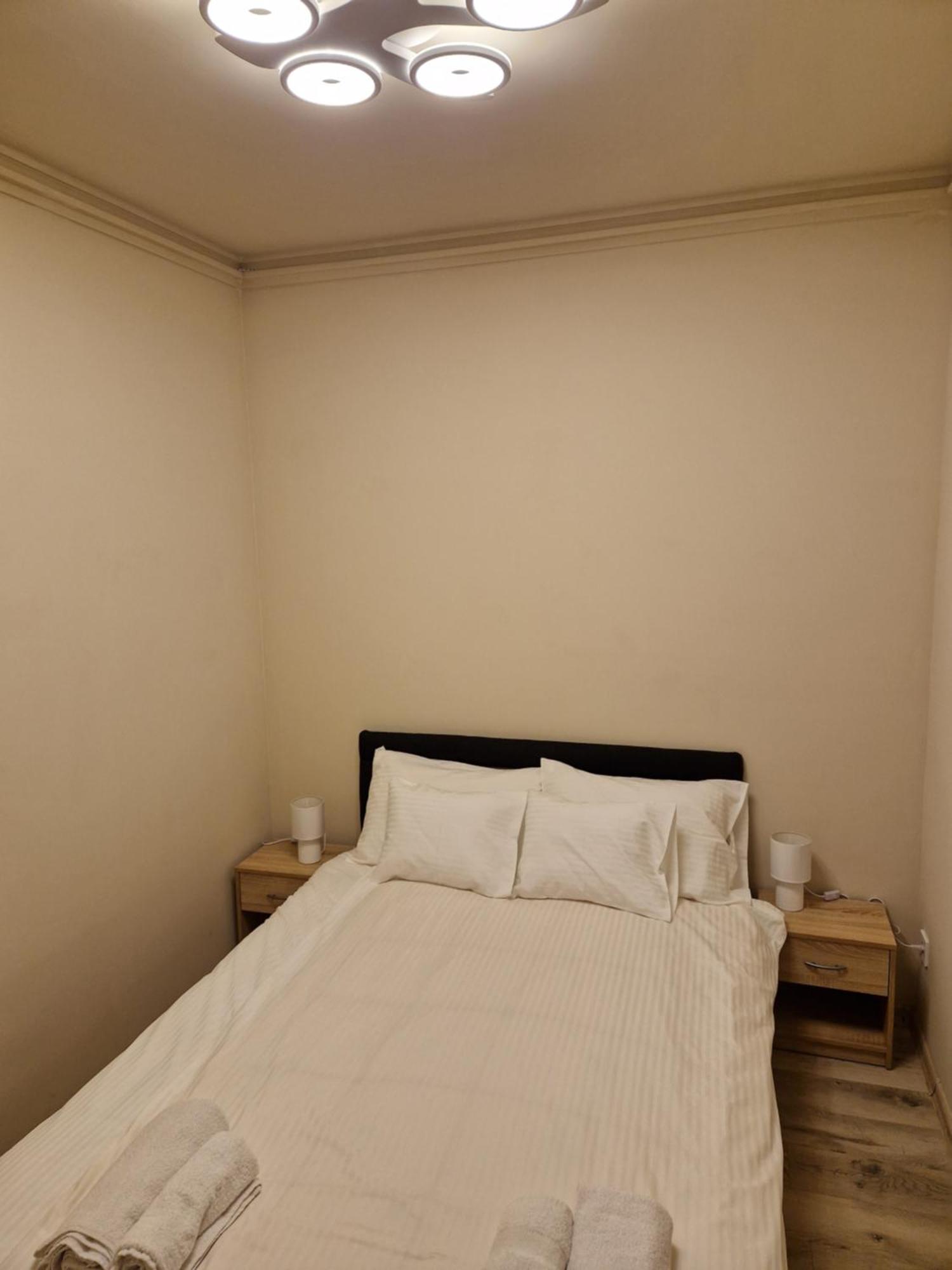 Hajnal Apartman Apartamento Szeged Quarto foto
